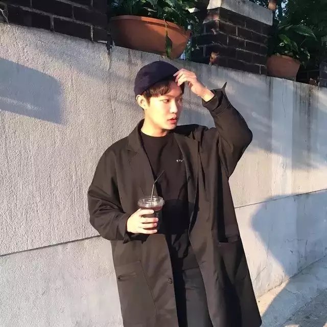 殷新翔时