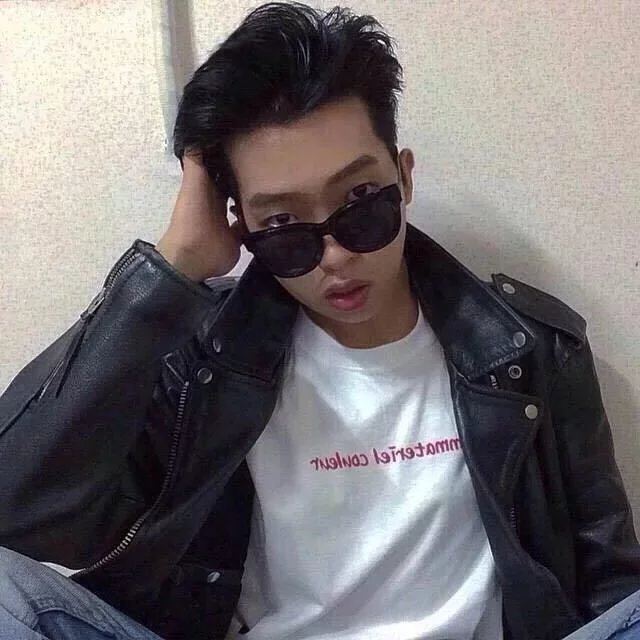 满进宏琬