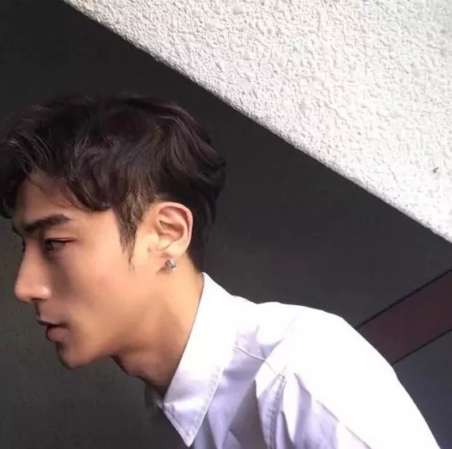 仲孙宏阳涛